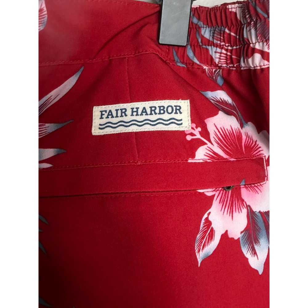 Fair Harbor Men's Red Sextant Tropical Hibiscus Floral Swim Trunks Size 32 - Picture 4 of 6